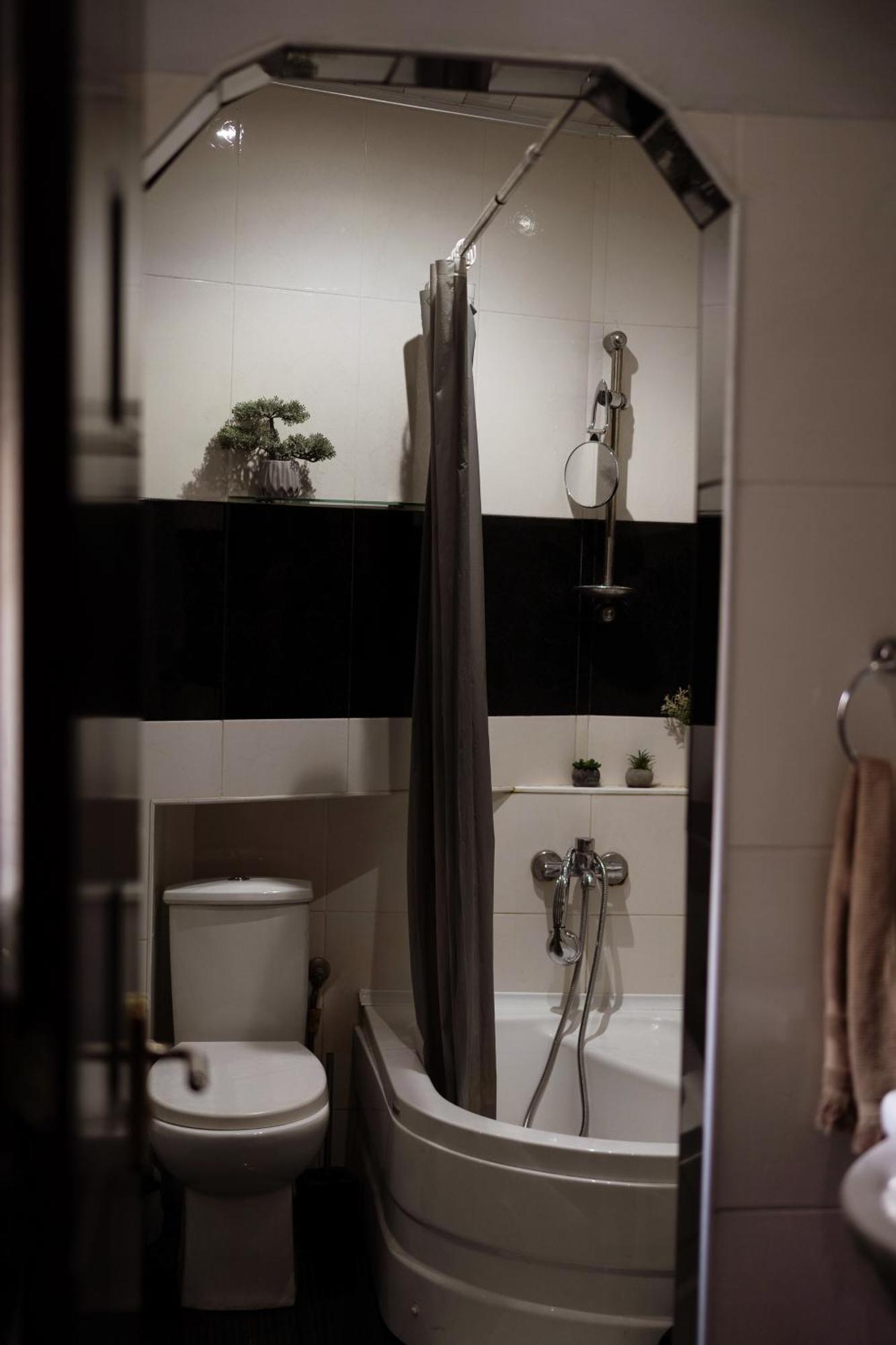 Guest House Tm Tbilisi Esterno foto